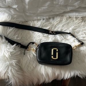 Marc Jacobs camera bag. Softshot21